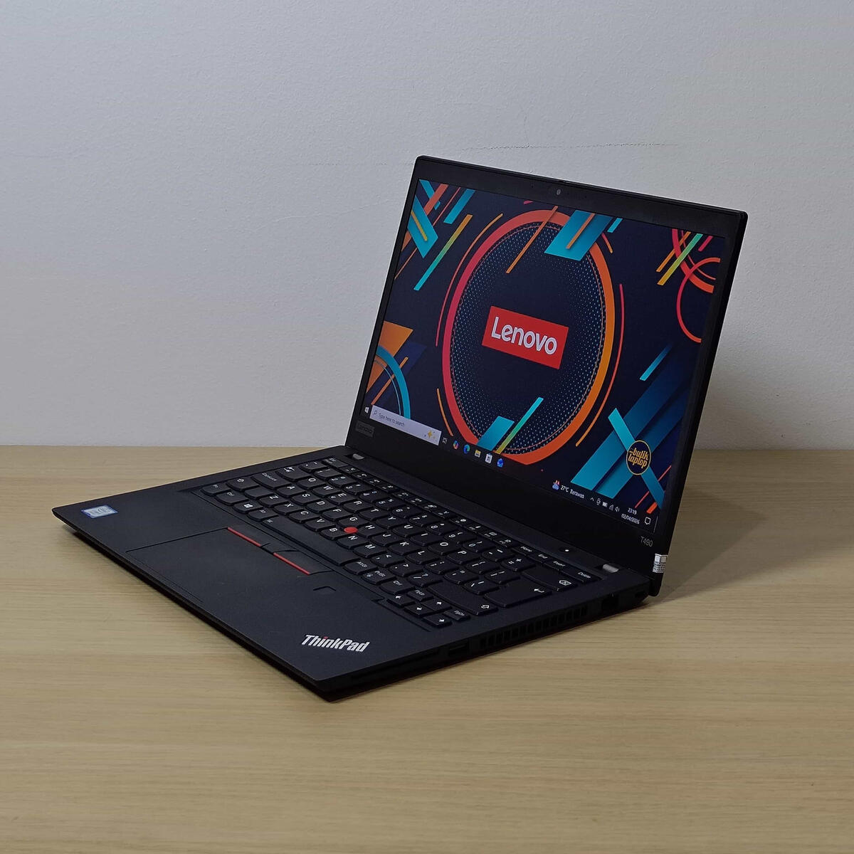 Lenovo Thinkpad T490 Kanan Butik Laptop